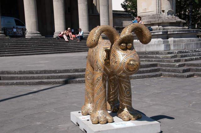 Golden-Gromit-2.jpg