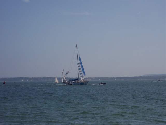 100_0959.JPG
Me To You