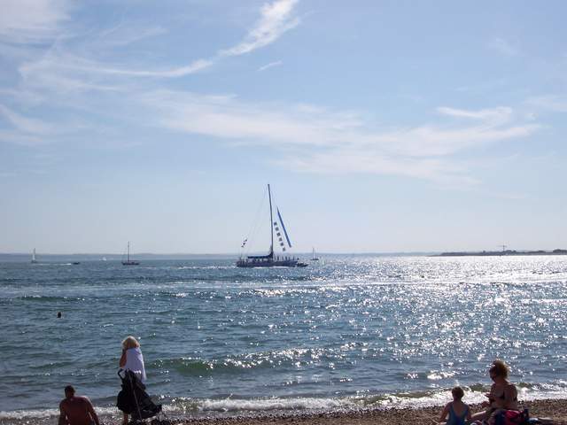 100_0962.JPG
Me To You