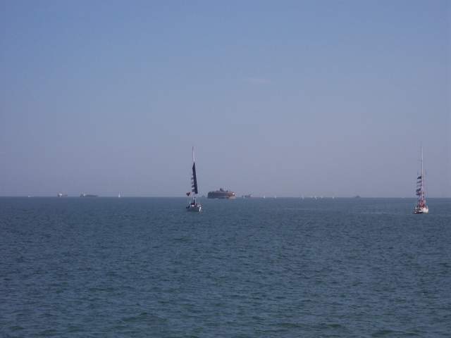 100_0969.JPG
Spirit of Sark & Team Save the Children