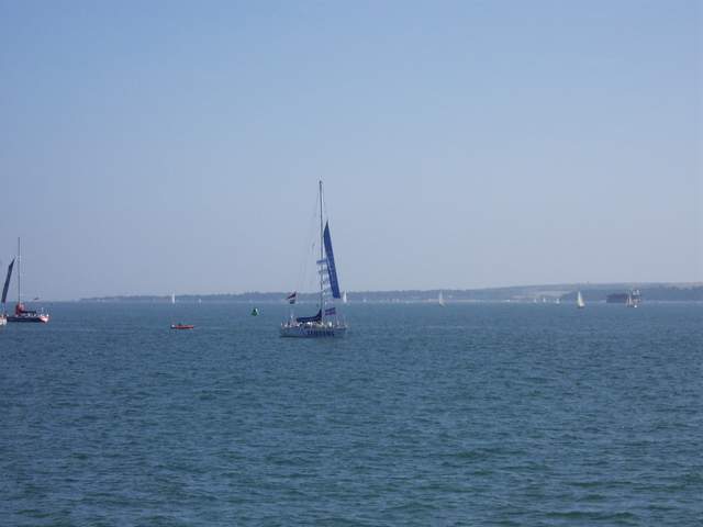 100_0972.JPG
Support Boat & Samsung