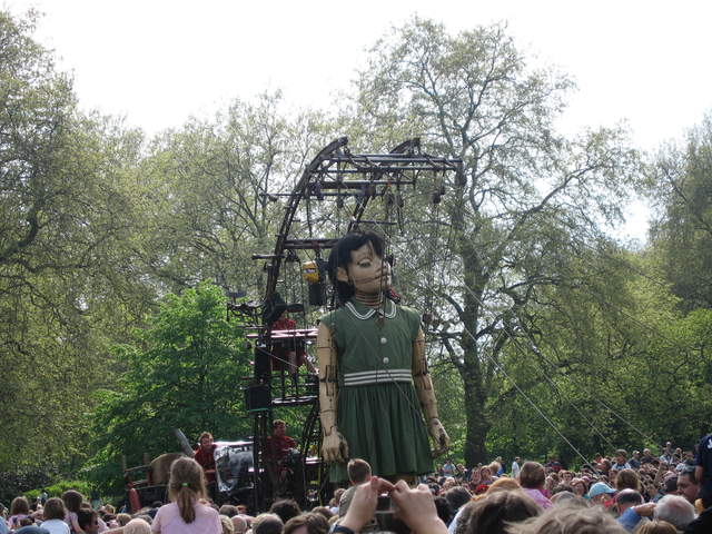 The Girl in St James' Park