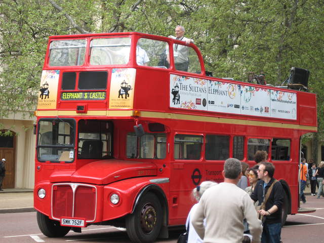 The Elephant and Castle bus