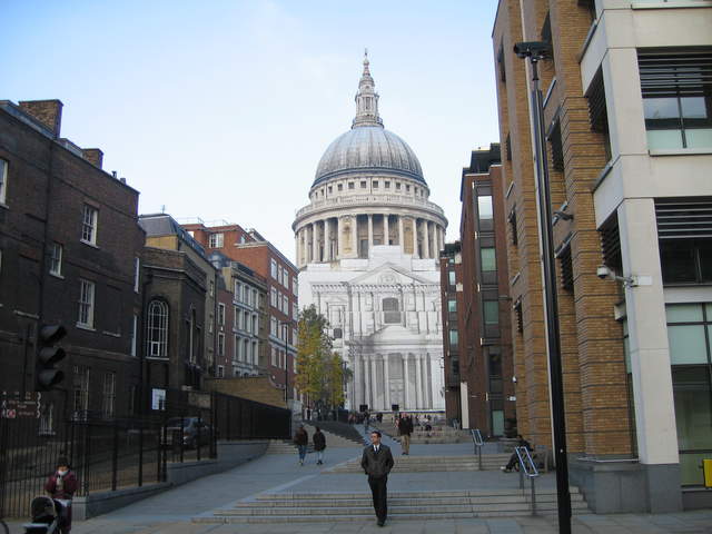 St Pauls Cathedral, under construction