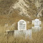 Gravestone near Çavuşin