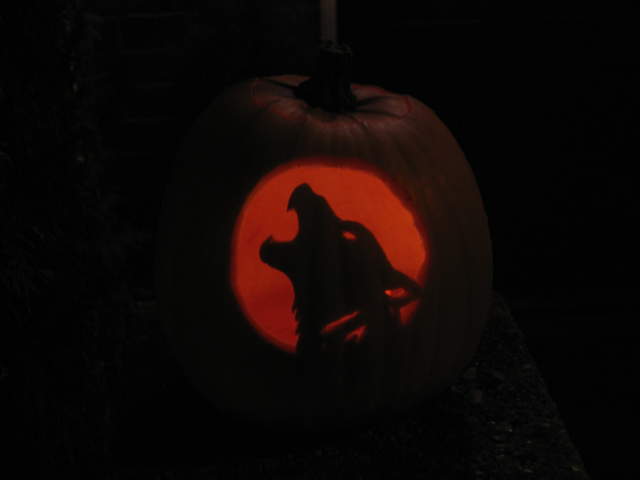 Howling Wolf Pumpkin