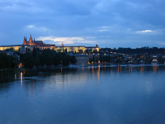 St Vitus's by night