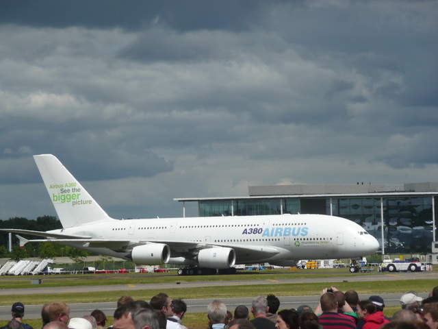 Airbus A-380