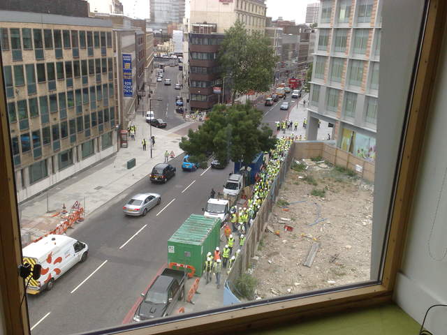 Army of workmen