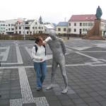 Ali chatting with a statue