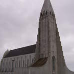 The front of Hallgrimskirkja Church