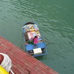 Aqua-supermarket in Ha Long Bay