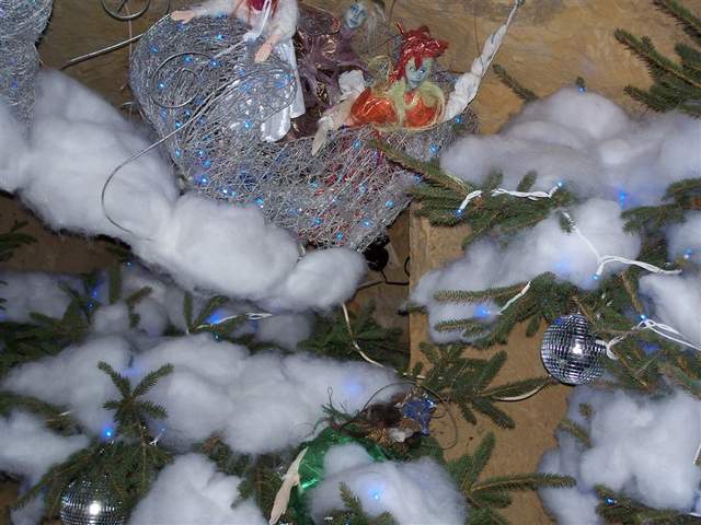 2008 043