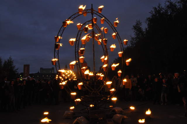 Fire garden sculptures