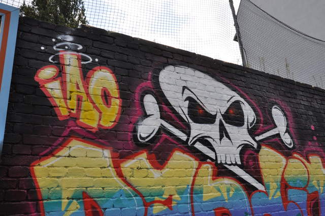 Skull grafitti