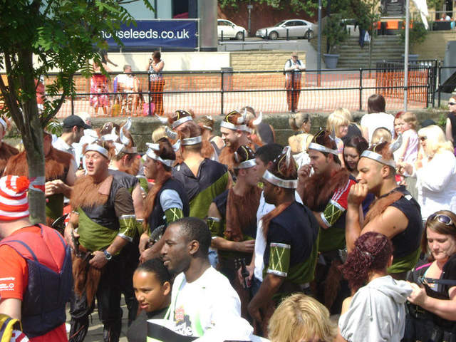 Dragon boat 6.jpg