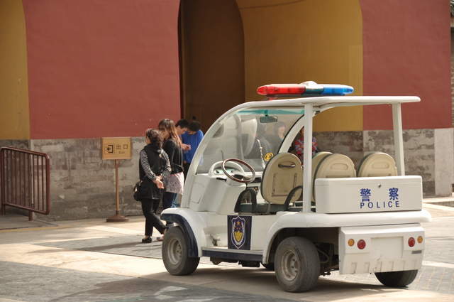 These Chinese Police golf buggies seemed to be everywhere