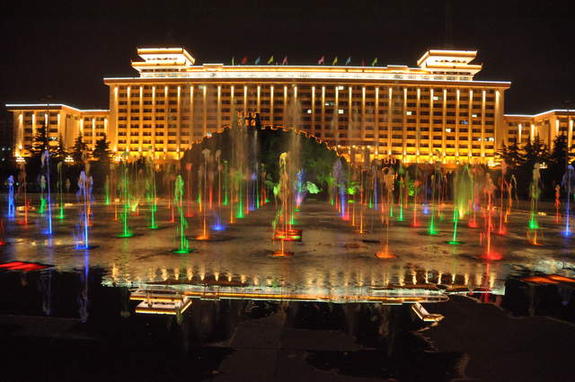 Shaanxi Provincial Government palace on Renmin Square