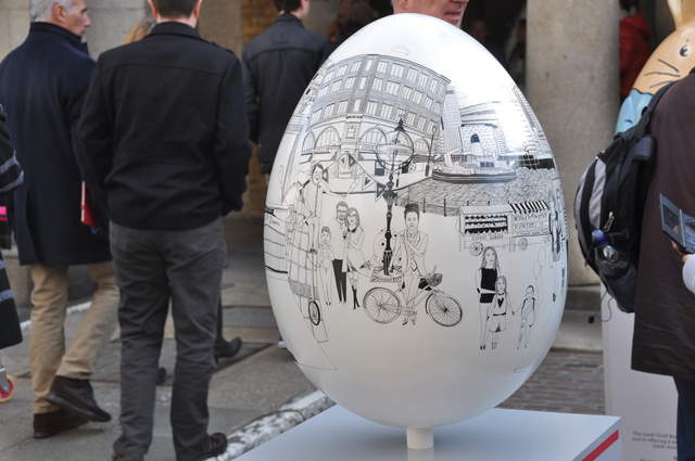 044 - Eggs in the City