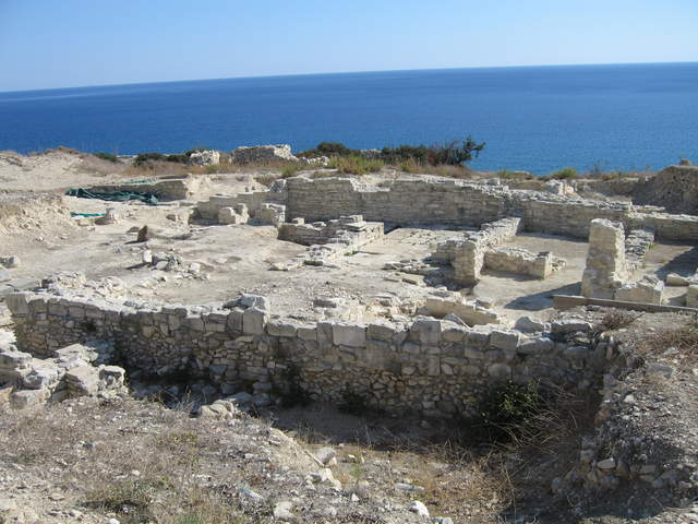 Amathus, path to The Acropolis