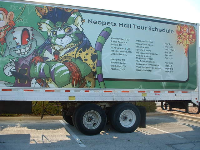 Neopets Mall Tour Truck 3 o f 3