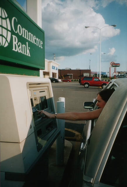 019_G.jpg
