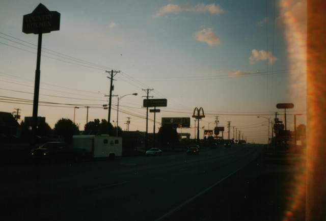 022_G.jpg