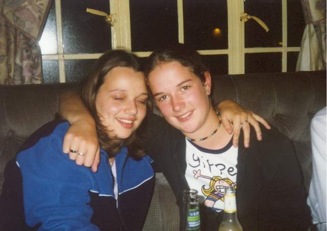 077
