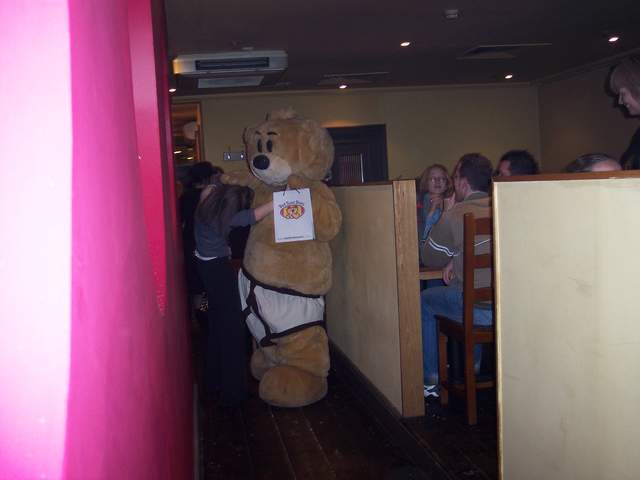 Mr Bear in the Auberge