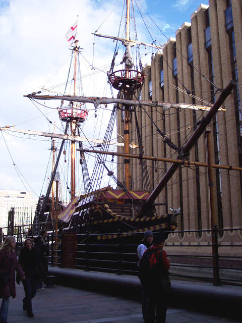 Golden Hinde