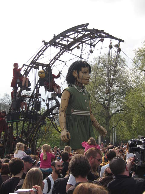The Girl in St James' Park