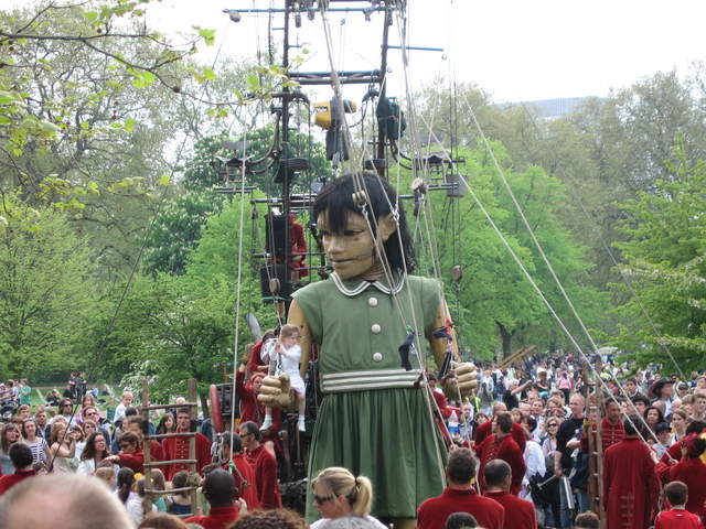 The Girl in St James' Park