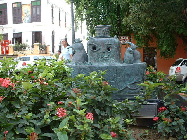 Photo taken of the Penguin Fountain across the street from San Juan Cathedral