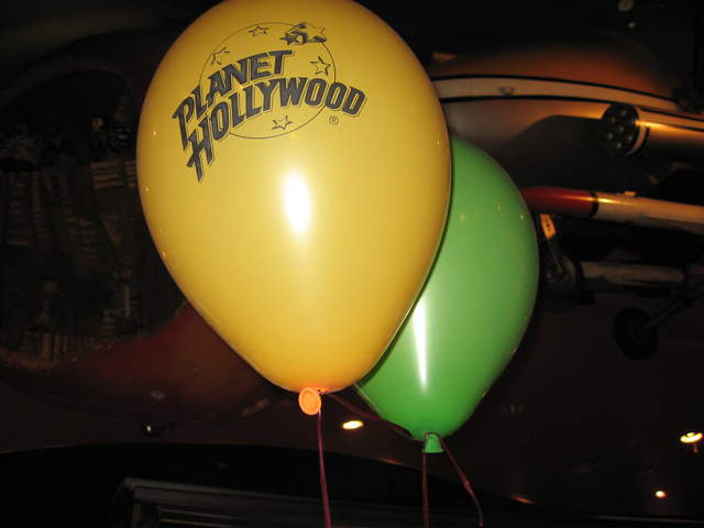 Planet Hollywood balloons