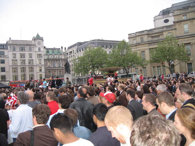 Crowds of Spamalot, Trafalgar Sq. 