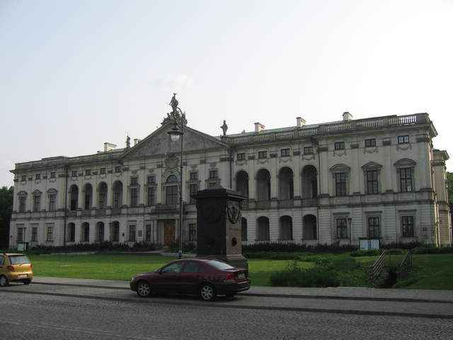 Krasińskich Palace