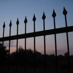 Sunset fence on the way to Kosciuszko's Mound
