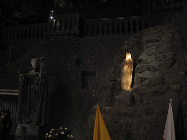 Pope John Paul II and Madonna statues in Blessed Kinga's Chapel