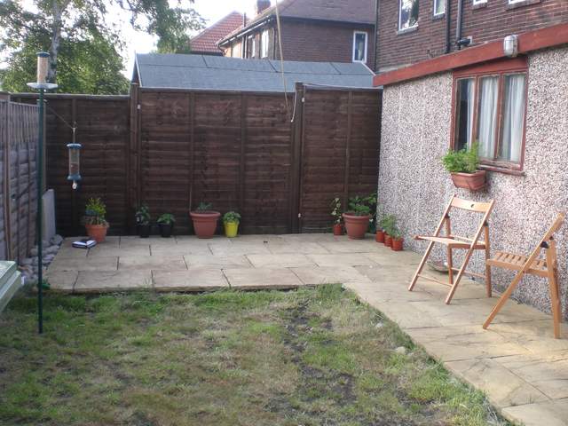 Garden 013.jpg