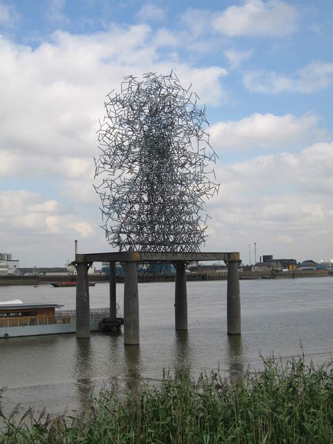 Quantum Cloud, Greenwich Peninsula, by Antony Gormley