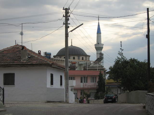 Mosque on the streets of Pamukkale