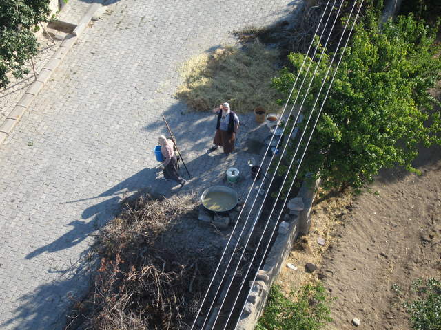 Locals cooking in Uçhisar