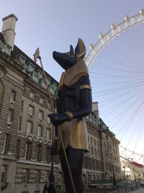 Anubis by the Millenium Wheel