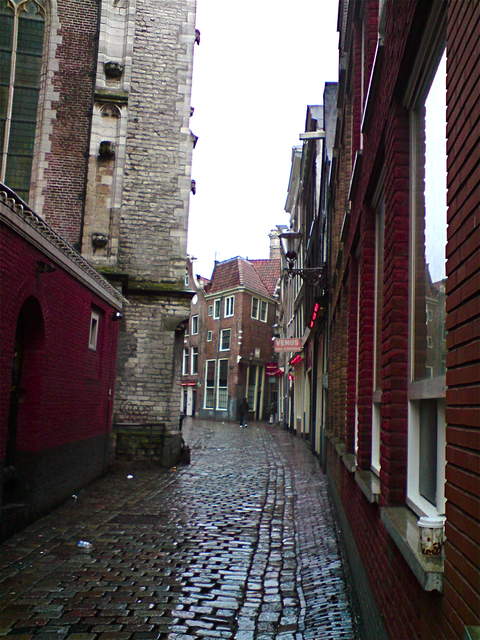 Amsterdam - Alley.jpg