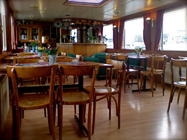 Amsterdam - Kevin's Botel.jpg