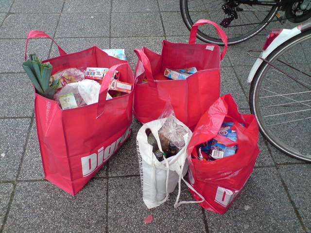 Marise's - Shopping.jpg