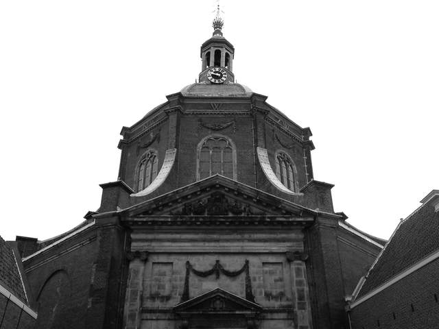 Sinterklaas - church.jpg