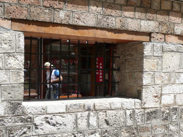 P1010245.JPG