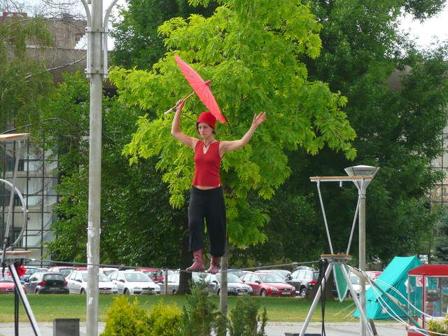 Tightrope walker