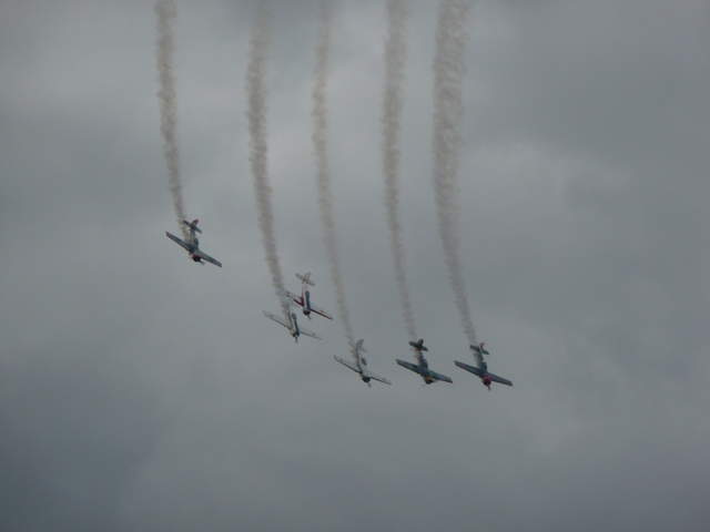 Aerostars YAK-50 Team